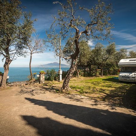 Camping Nube D'Argento Sorrento Buitenkant foto