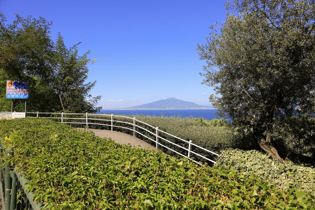 Camping Nube D'Argento Sorrento Buitenkant foto