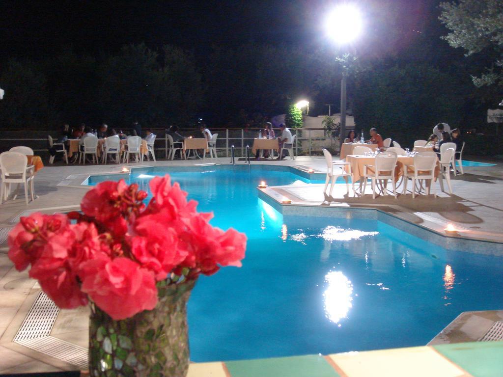Camping Nube D'Argento Sorrento Buitenkant foto