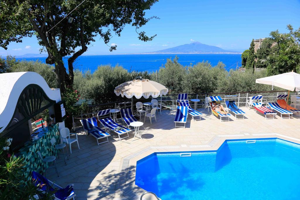 Camping Nube D'Argento Sorrento Buitenkant foto