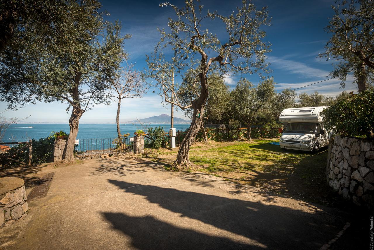 Camping Nube D'Argento Sorrento Buitenkant foto
